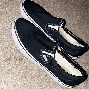 mens black slip on vans size 11